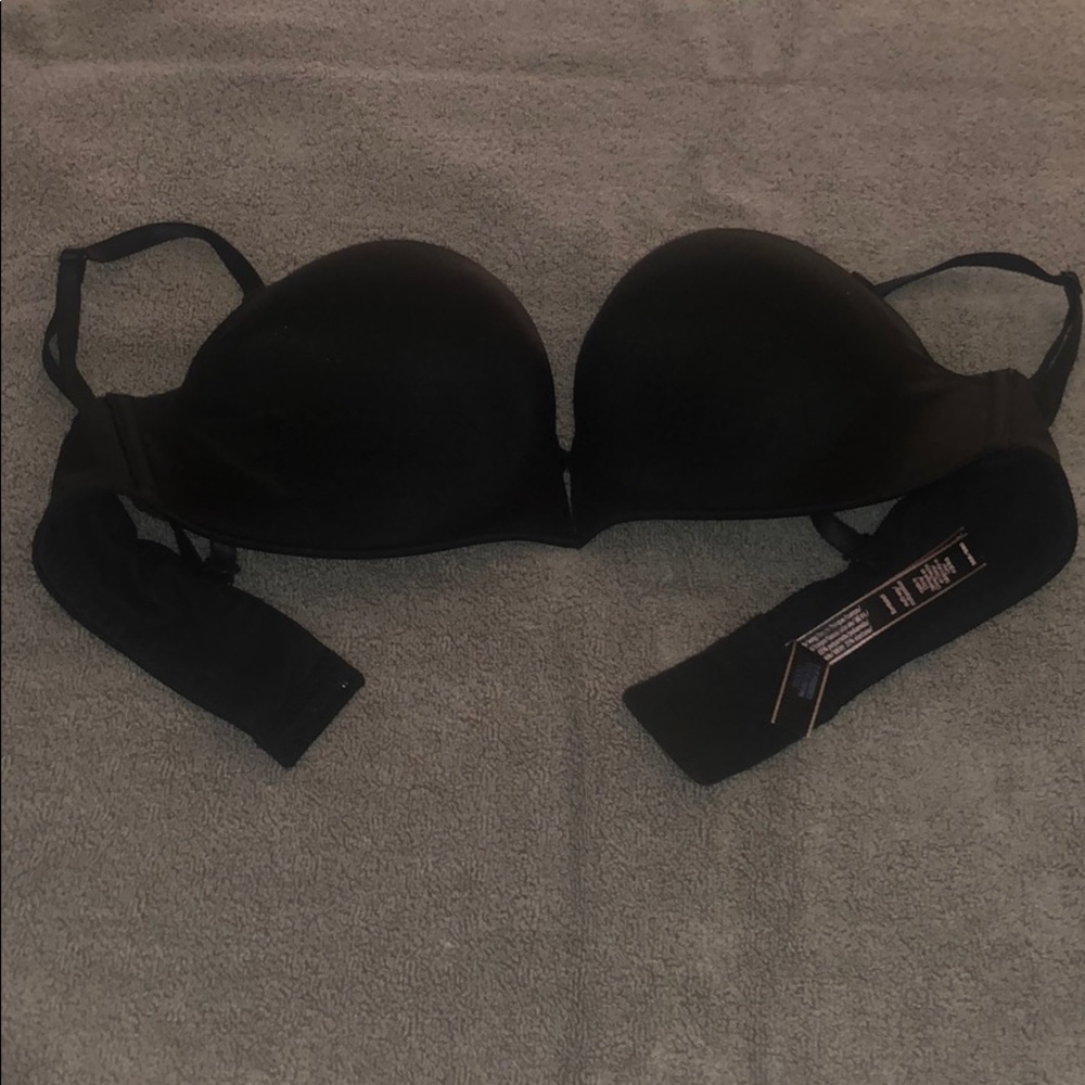 VS Black Adjustable strapless Bombshell 36B